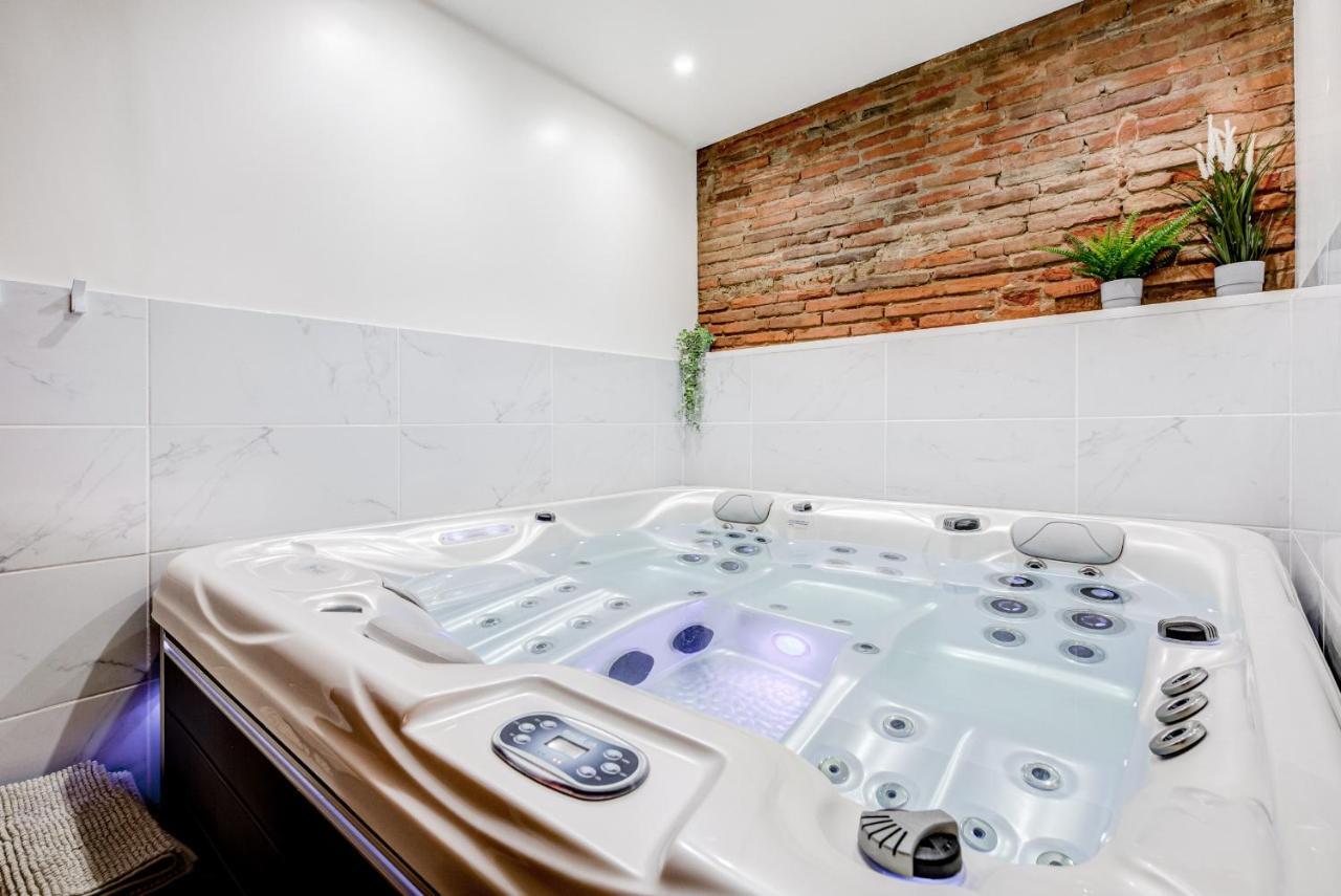 Spa Des Carmes 툴루즈 외부 사진